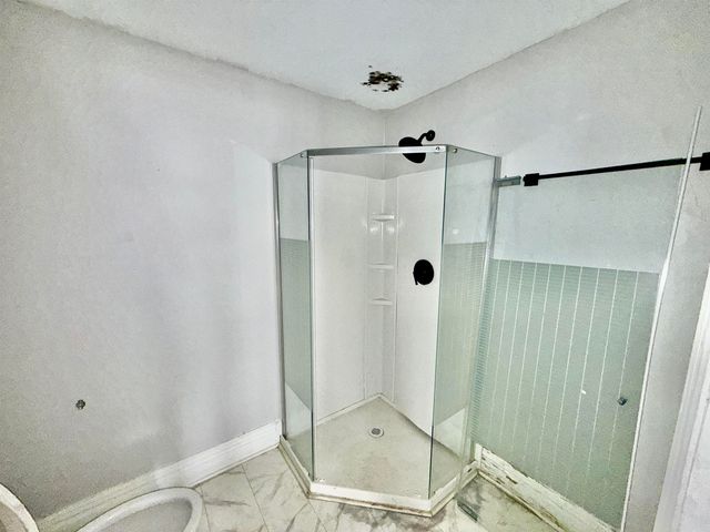 421 26th Street, Huntington, WV 25703