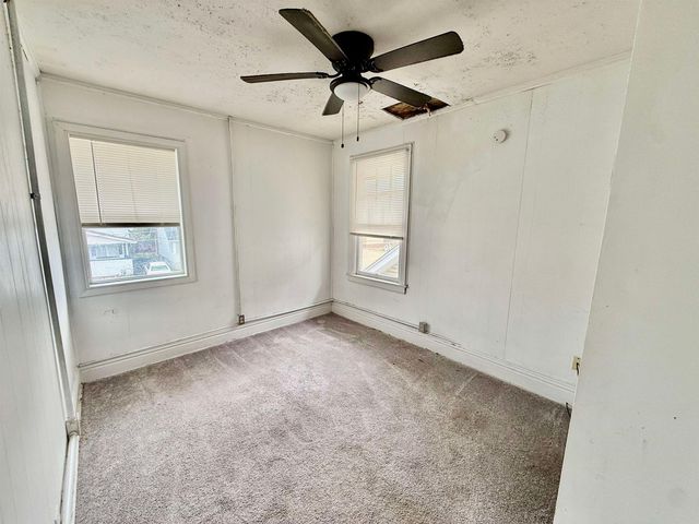 421 26th Street, Huntington, WV 25703