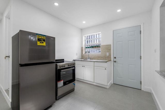 321 NW 21st Avenue H, Miami, FL 33125