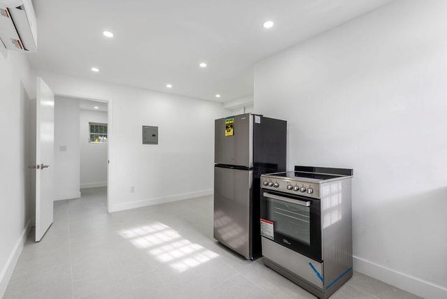 321 NW 21st Avenue H, Miami, FL 33125