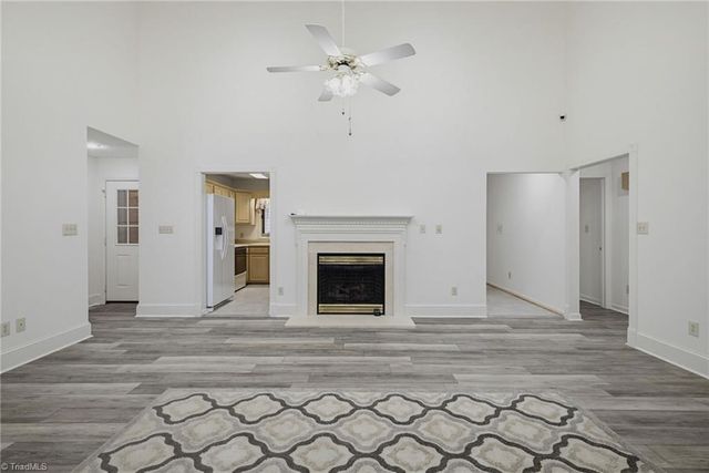 104 Willowbrook Drive, Thomasville, NC 27360