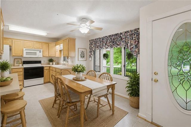 104 Willowbrook Drive, Thomasville, NC 27360