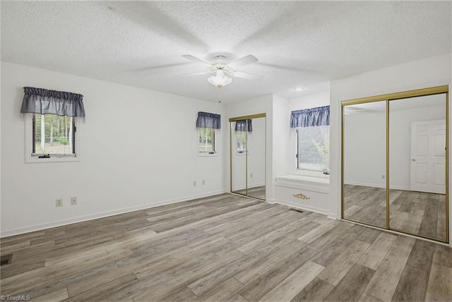 104 Willowbrook Drive, Thomasville, NC 27360