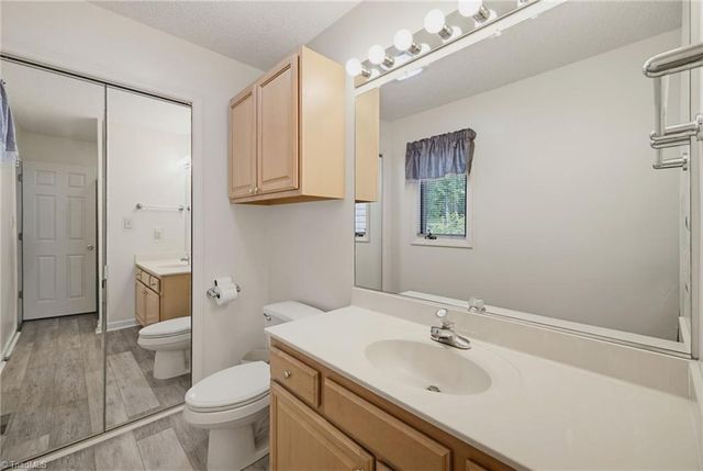 104 Willowbrook Drive, Thomasville, NC 27360