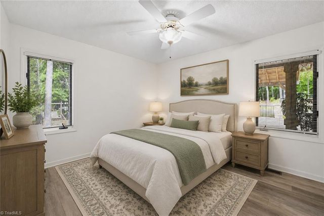 104 Willowbrook Drive, Thomasville, NC 27360