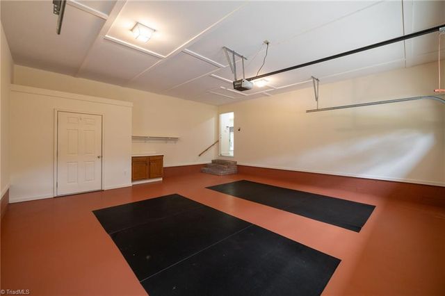 104 Willowbrook Drive, Thomasville, NC 27360