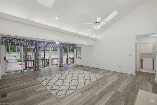 104 Willowbrook Drive, Thomasville, NC 27360