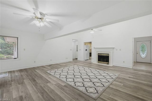 104 Willowbrook Drive, Thomasville, NC 27360