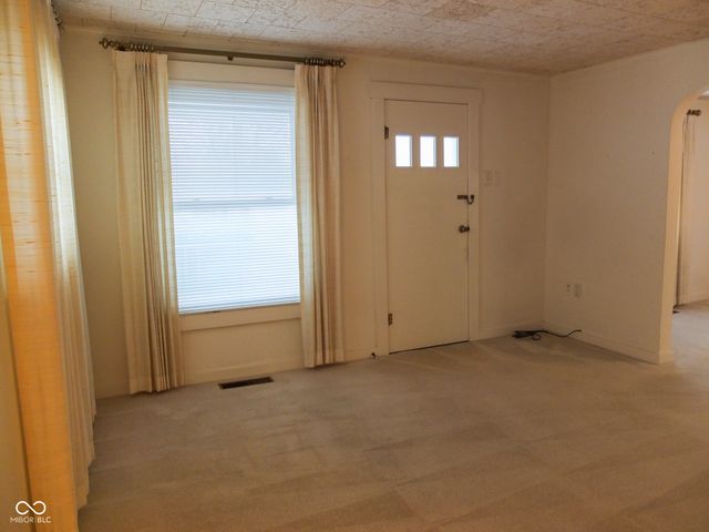 501 S Grace Avenue, Crawfordsville, IN 47933