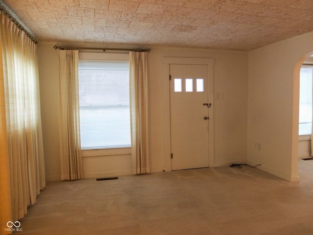 501 S Grace Avenue, Crawfordsville, IN 47933