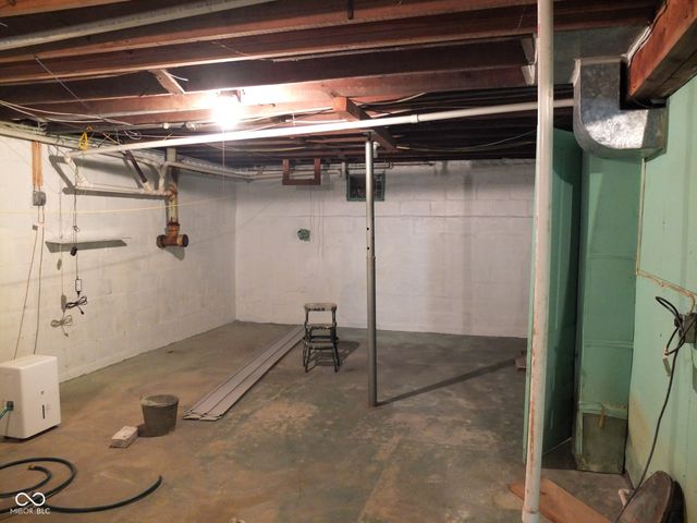 501 S Grace Avenue, Crawfordsville, IN 47933