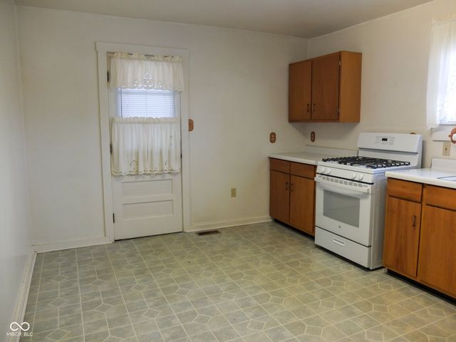 501 S Grace Avenue, Crawfordsville, IN 47933