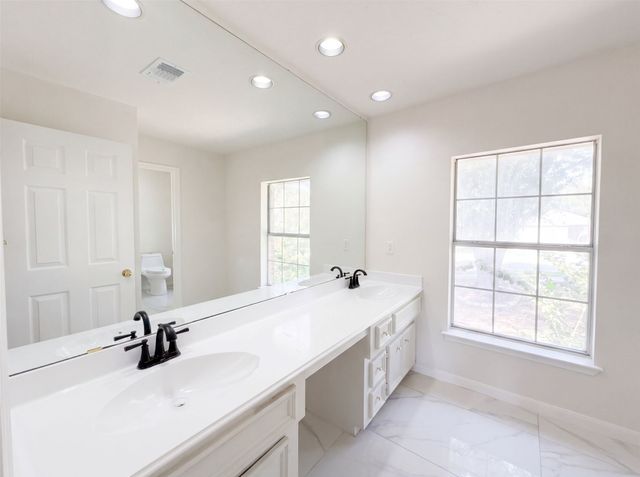 1231 Jeanette Way, Carrollton, TX 75006
