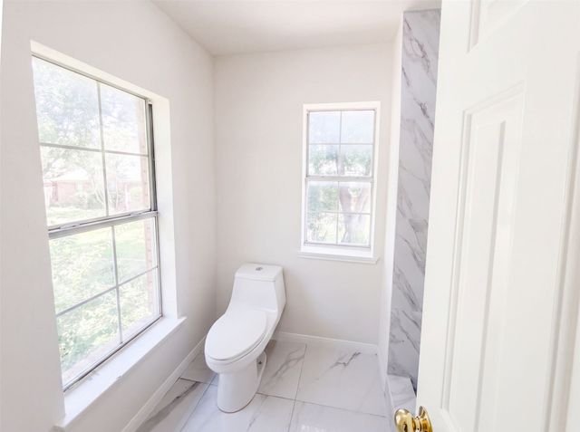 1231 Jeanette Way, Carrollton, TX 75006