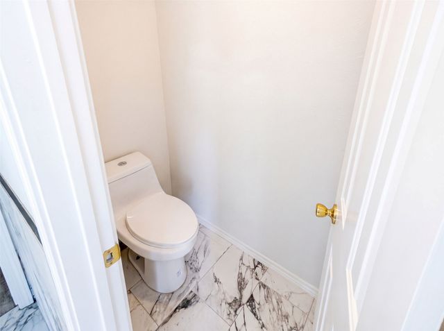 1231 Jeanette Way, Carrollton, TX 75006
