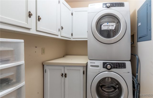 162 Peppertree Drive B, Amherst, NY 14228