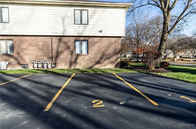 162 Peppertree Drive B, Amherst, NY 14228