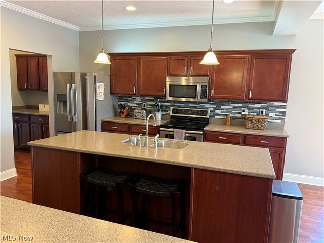 8340 Claus Road, Amherst, OH 44001