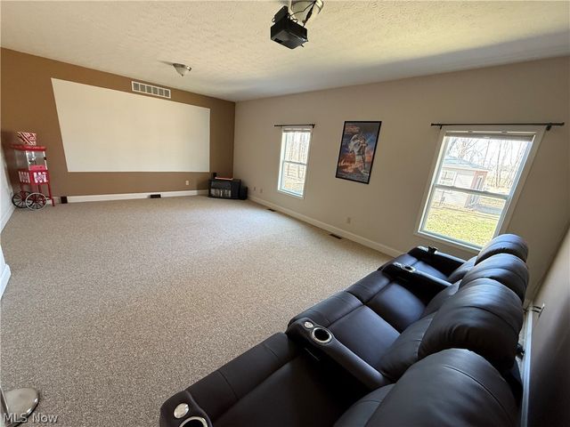 8340 Claus Road, Amherst, OH 44001