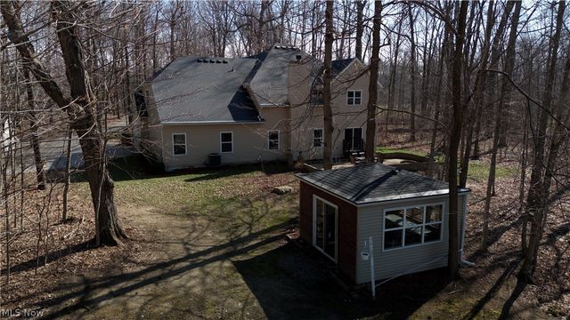 8340 Claus Road, Amherst, OH 44001