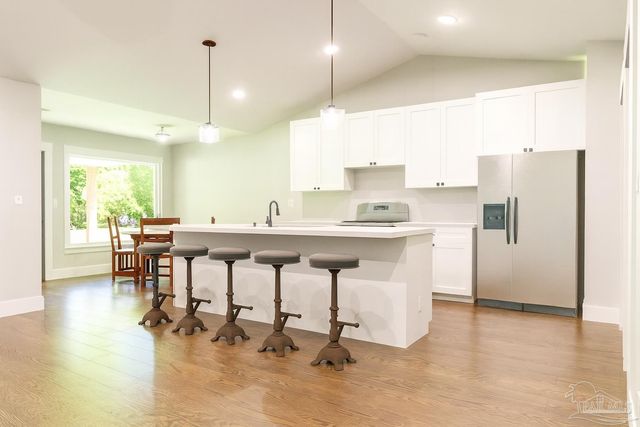 4714 W Lynn Rd, Milton, FL 32583