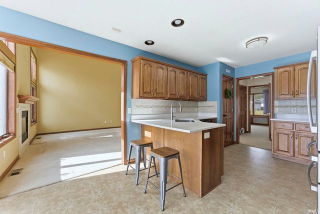 8521 Forsythia Court, Fort Wayne, IN 46818