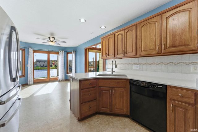 8521 Forsythia Court, Fort Wayne, IN 46818