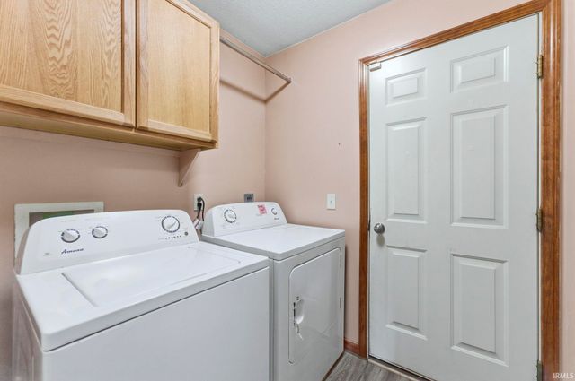 8521 Forsythia Court, Fort Wayne, IN 46818