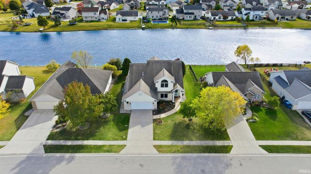 8521 Forsythia Court, Fort Wayne, IN 46818