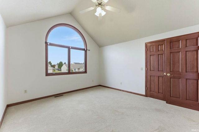 8521 Forsythia Court, Fort Wayne, IN 46818