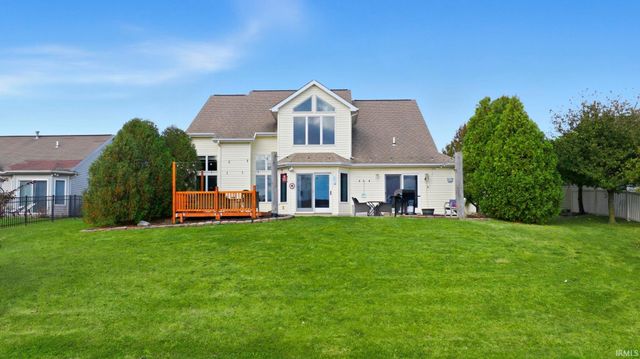 8521 Forsythia Court, Fort Wayne, IN 46818