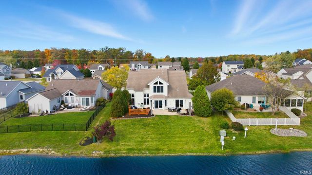 8521 Forsythia Court, Fort Wayne, IN 46818