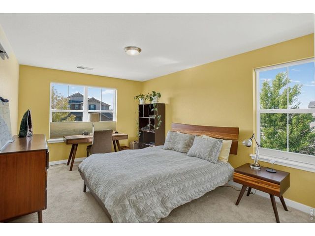 955 Grenville Cir, Erie, CO 80516