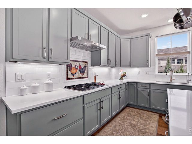 955 Grenville Cir, Erie, CO 80516