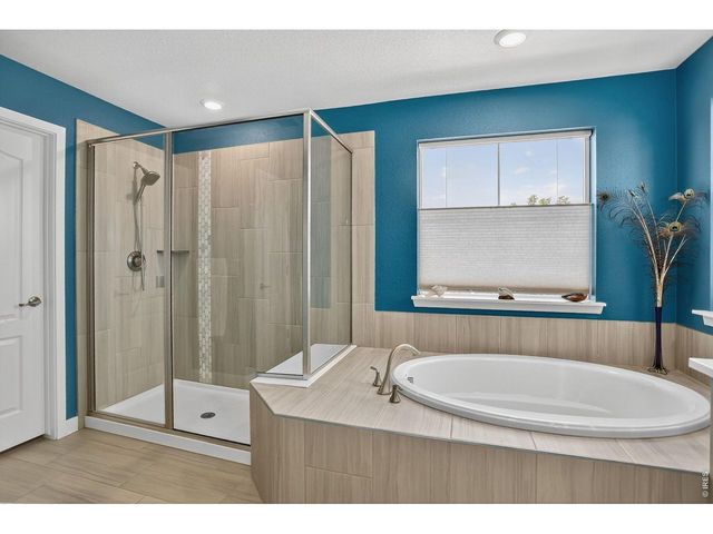 955 Grenville Cir, Erie, CO 80516