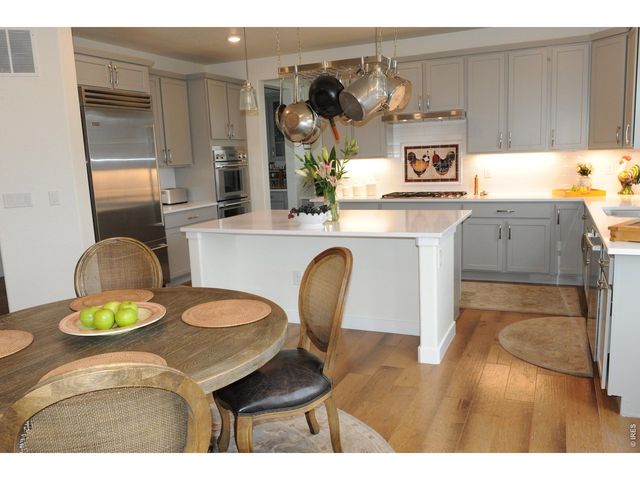 955 Grenville Cir, Erie, CO 80516