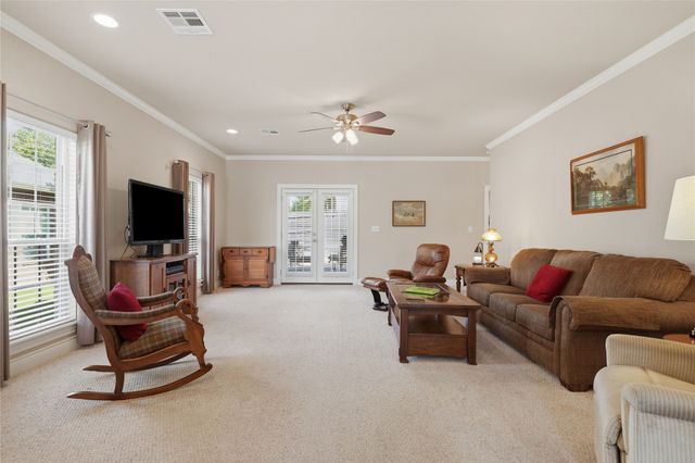 723 Woodland Avenue, Sapulpa, OK 74066