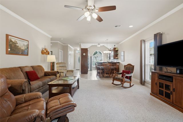 723 Woodland Avenue, Sapulpa, OK 74066