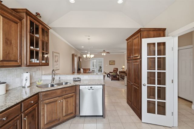 723 Woodland Avenue, Sapulpa, OK 74066