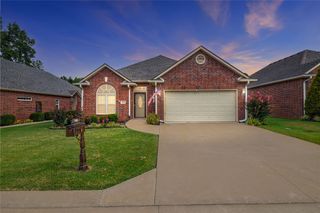 723 Woodland Avenue, Sapulpa, OK 74066