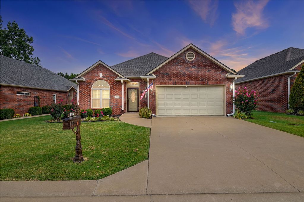 723 Woodland Avenue, Sapulpa, OK 74066