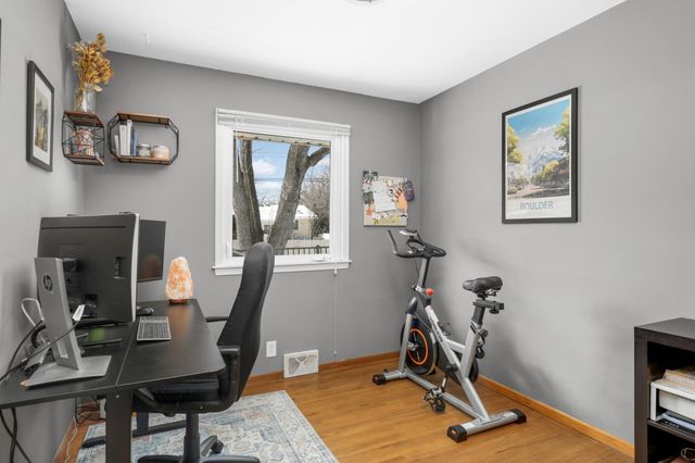 4957 Virginia Avenue N, New Hope, MN 55428