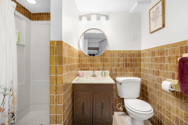 4957 Virginia Avenue N, New Hope, MN 55428