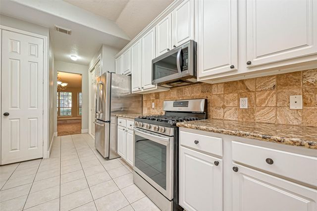 11011 Sprucedale Court, Houston, TX 77070