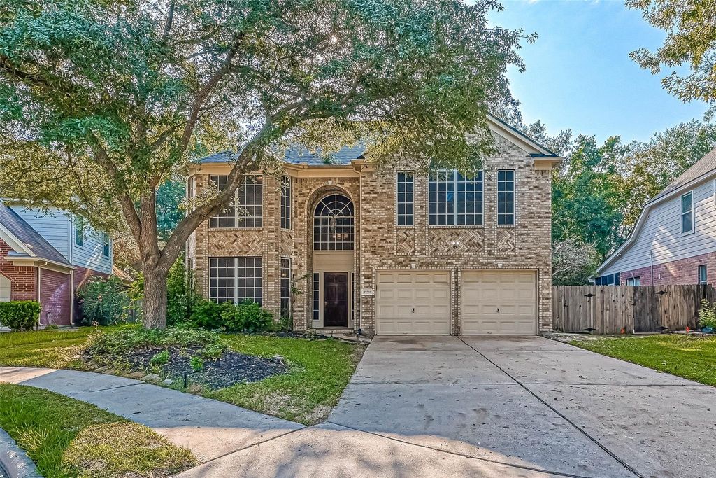 11011 Sprucedale Court, Houston, TX 77070