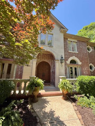 4 Dressage Court, Little Rock, AR 72223