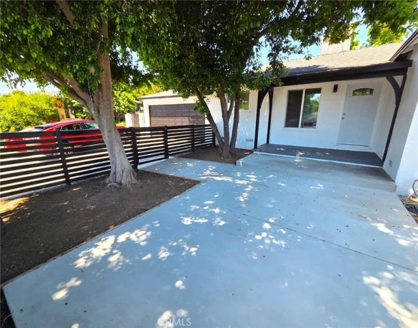 14007 Parthenia, Panorama City, CA 91402