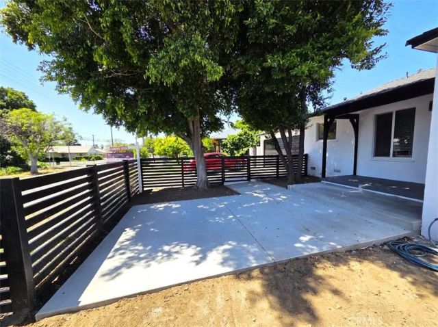 14007 Parthenia, Panorama City, CA 91402