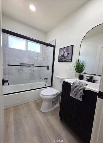 14007 Parthenia, Panorama City, CA 91402