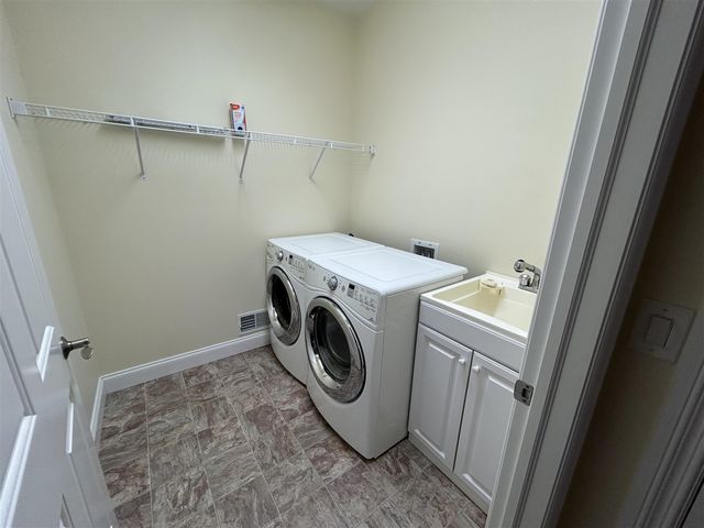 1268 Blue Heron Drive, Ludington, MI 49431